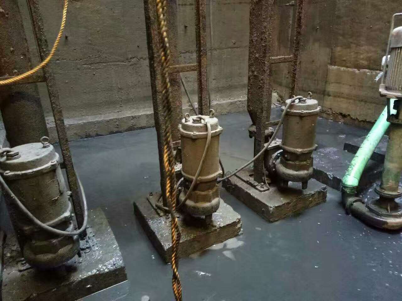 新化污水池清理